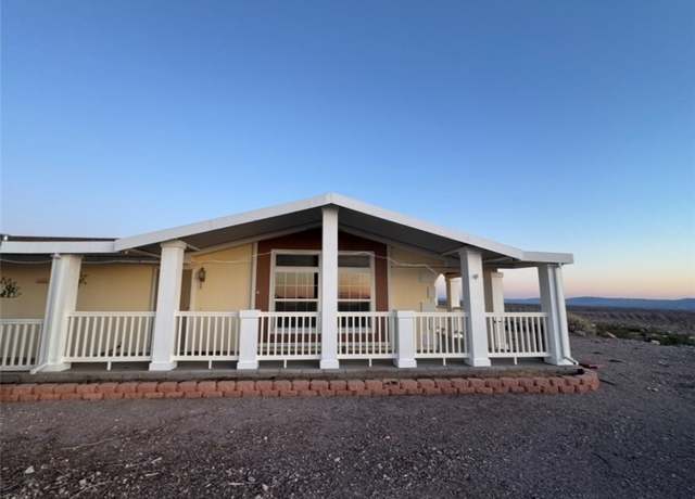 Property at 4412 S El Paso Rd, Bullhead City, AZ 86429, 3 beds, 2 baths