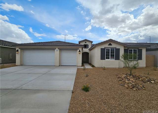 Property at 506 Mcalister (27) Dr, Bullhead City, AZ 86442, 4 beds, 2.5 baths