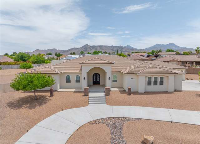 Property at 2414 Seminole Way, Kingman, AZ 86401, 4 beds, 4 baths