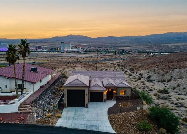 Property at 553 Locust Ct, Bullhead City, AZ 86429, 3 beds, 2 baths