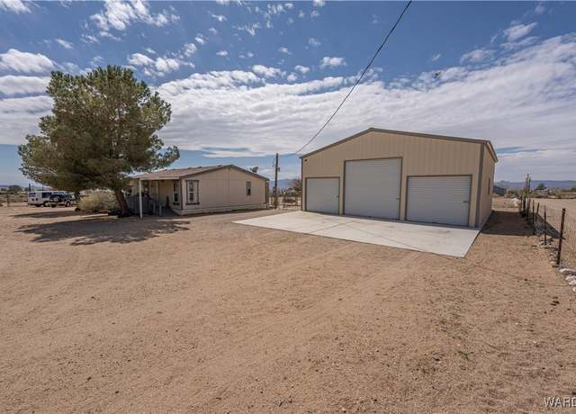 Property at 3821 N Bowie Rd, Golden Valley, AZ 86413, 3 beds, 2 baths
