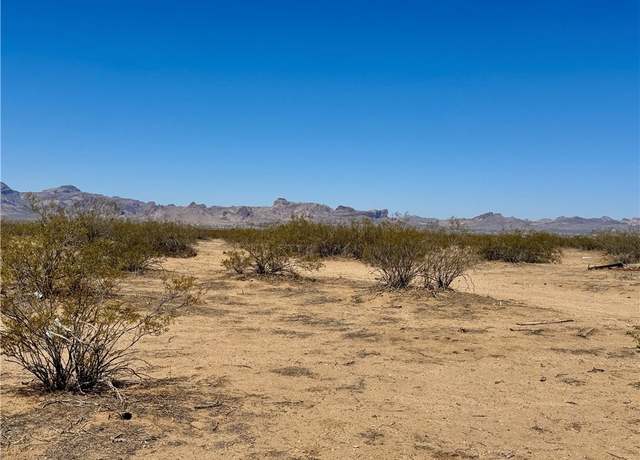 Property at 010E Mobile, Golden Valley, AZ 86413