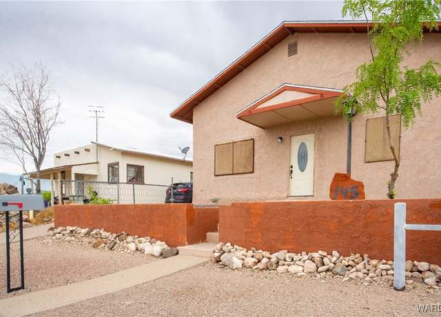 Property at 145 Chestnut St, Kingman, AZ 86401, 3 beds, 2 baths