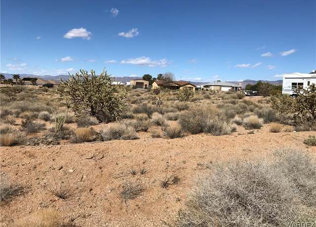 Property at 7135 E Alvarado Dr, Kingman, AZ 86401