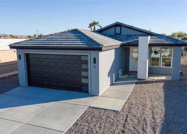 Property at 776 Citrus St, Bullhead City, AZ 86442, 3 beds, 2 baths