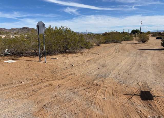 Property at 000 Hunt, Golden Valley, AZ 86413