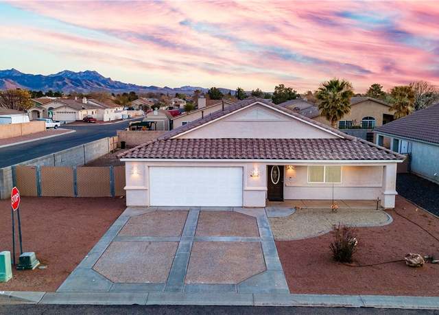 Property at 3868 E Suffock Ave, Kingman, AZ 86409, 3 beds, 2 baths