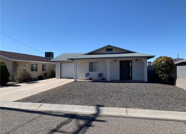Property at 2511 Kingman Ave, Kingman, AZ 86401, 4 beds, 2 baths