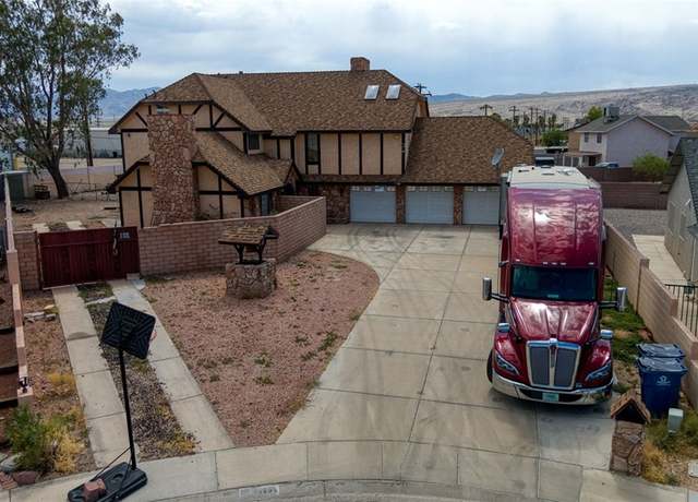 Property at 1685 Brill Way, Bullhead City, AZ 86442, 4 beds, 3 baths