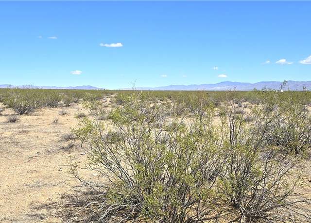 Property at Lot 548 W Quartzite Dr, Golden Valley, AZ 86413