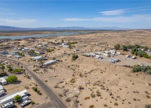 Property at 4733 E Beach Dr, Topock, AZ 86436