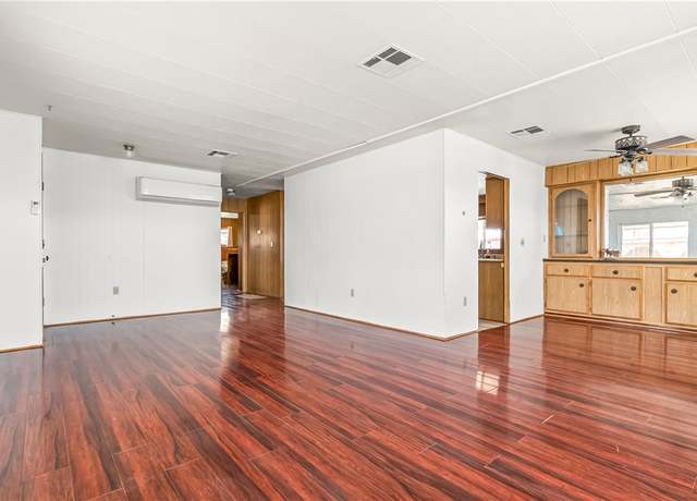 Property at 1442 Verde Dr, Bullhead City, AZ 86442, 2 beds, 2 baths