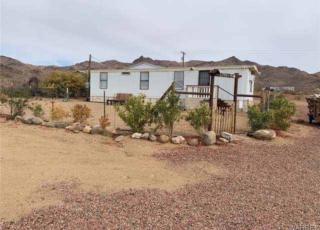 Property at 3604 N Bowie Rd, Golden Valley, AZ 86413, 2 beds, 1 bath