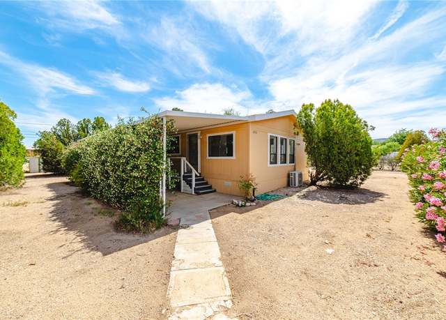 Property at 2500 E Neal Ave, Kingman, AZ 86409, 3 beds, 2 baths