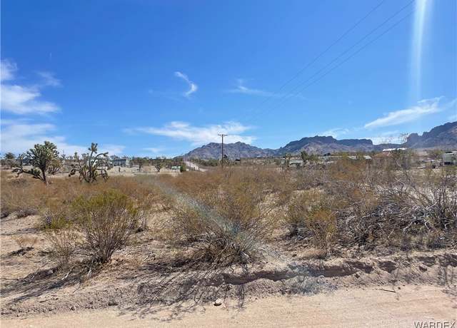 Property at 328-04-266 Magnolia Dr, Dolan Springs, AZ 86441
