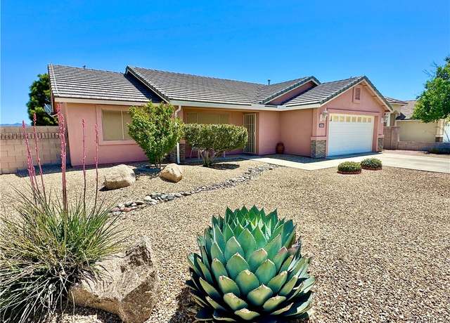 Property at 3974 Walleck Ranch Dr, Kingman, AZ 86409, 3 beds, 2 baths