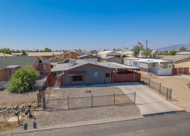Property at 970 Glen Dr, Bullhead City, AZ 86442, 2 beds, 2 baths