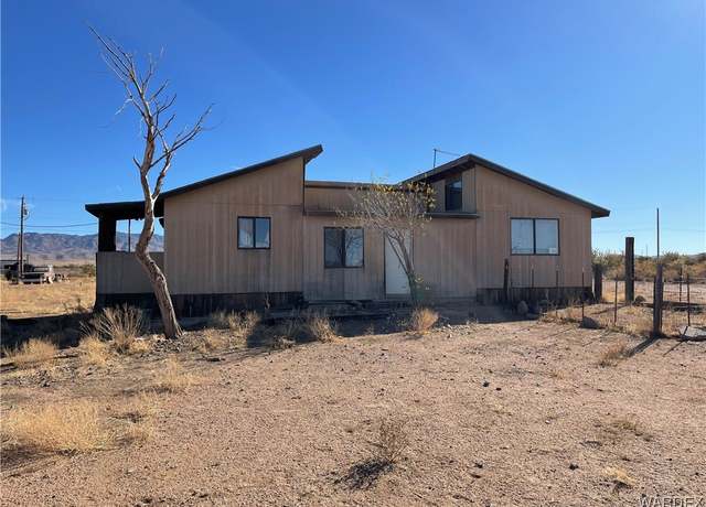 Property at 5712 N Charles Dr, Kingman, AZ 86401, 2 beds, 1 bath