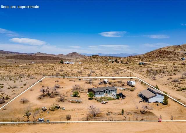 Property at 2973 E Spinner Bait Dr, Kingman, AZ 86409, 3 beds, 2 baths