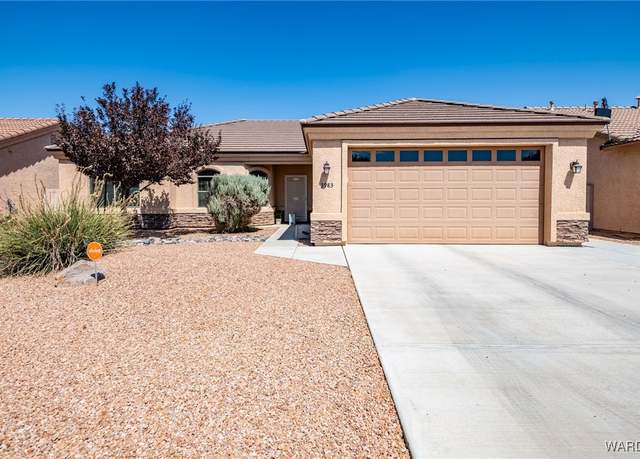 Property at 3983 E Mcvicar Ave, Kingman, AZ 86409, 3 beds, 2 baths