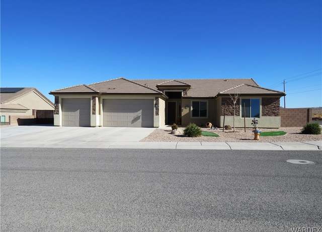 Property at 3250 Monte Silvano Ave, Kingman, AZ 86401, 4 beds, 2 baths
