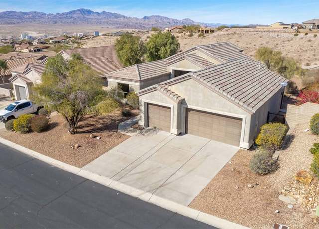 Property at 2849 Fort Mojave Dr, Bullhead City, AZ 86429, 3 beds, 2 baths