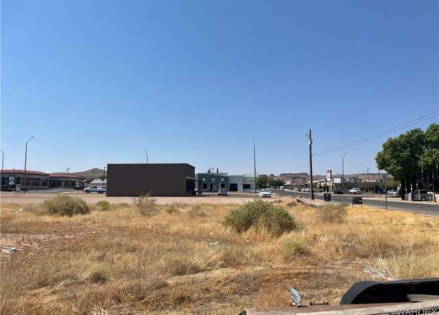 Property at 1918 Hope Ave, Kingman, AZ 86401