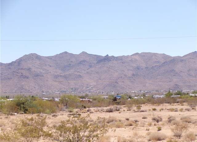 Property at 3687 N Mobile Rd, Golden Valley, AZ 86413