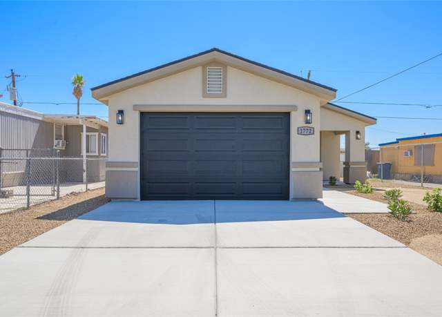 Property at 1772 Artesia Dr, Bullhead City, AZ 86442, 2 beds, 1 bath