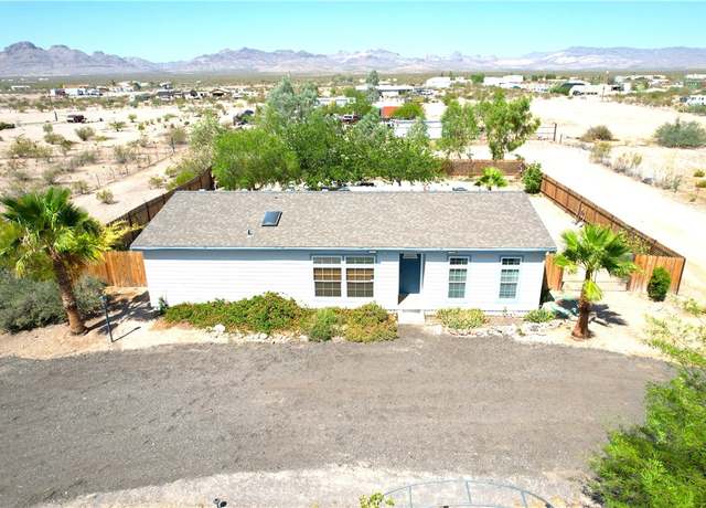 Property at 645 S Elfrida Rd, Golden Valley, AZ 86413, 3 beds, 2 baths