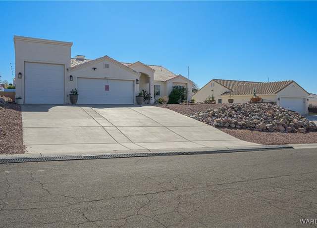 Property at 2422 N Ridge Ave, Bullhead City, AZ 86429, 4 beds, 2 baths