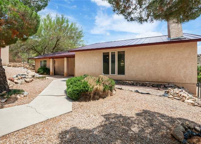 Property at 3300 W Chea Dr, Golden Valley, AZ 86413, 3 beds, 2 baths