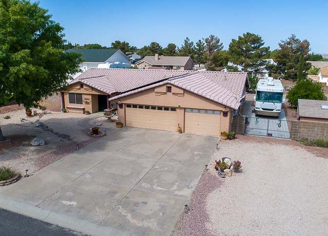 Property at 2727 Bar Boot St, Kingman, AZ 86401, 3 beds, 2 baths