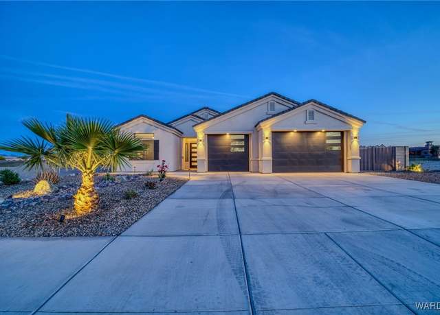 Property at 54 Cypress Point Dr, Mohave Valley, AZ 86440, 3 beds, 2 baths