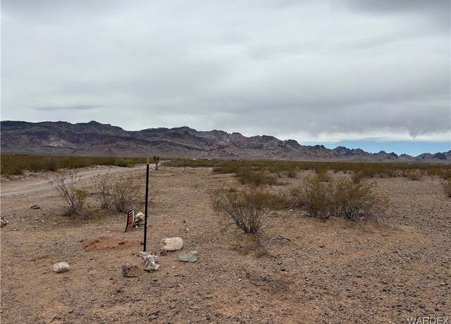 Property at N/A Wingate Dr, Golden Valley, AZ 86413