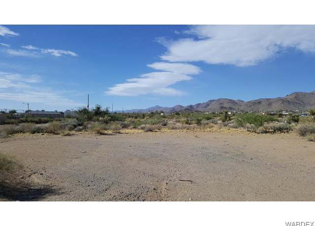 Property at 3261 W Hwy 68, Golden Valley, AZ 86413