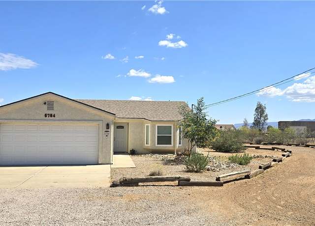 Property at 5784 W Abrigo Dr, Golden Valley, AZ 86413, 3 beds, 2 baths