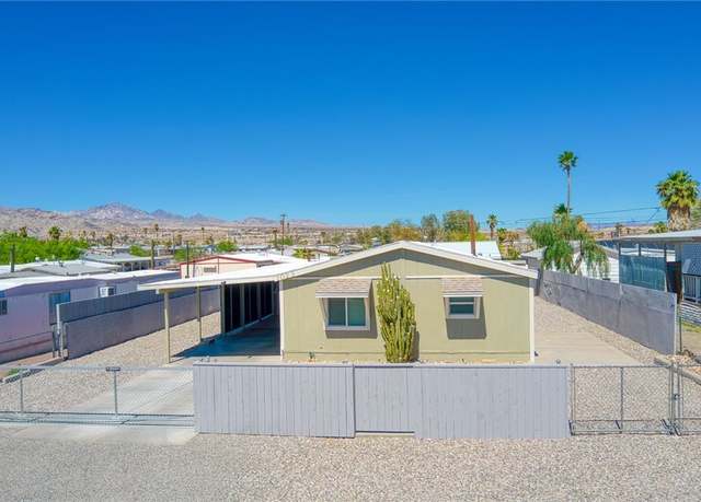 Property at 1023 Holly St St, Bullhead City, AZ 86442, 3 beds, 2 baths