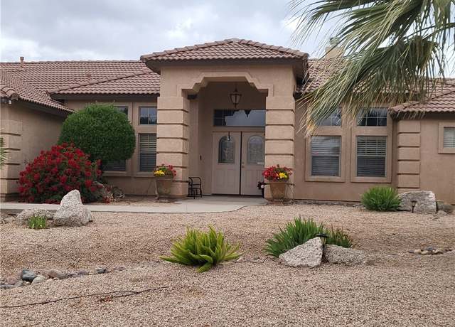 Property at 2940 Mountain Trail Rd, Kingman, AZ 86401, 4 beds, 3 baths