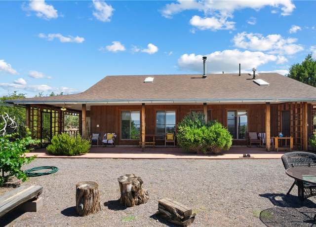 Property at 3155 N Duffy Rd, Kingman, AZ 86401, 2 beds, 1.5 baths