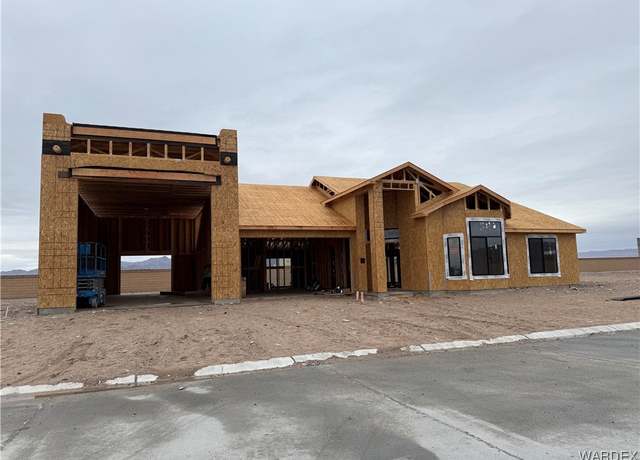 Property at 6109 S Carriage Ave, Fort Mohave, AZ 86426, 3 beds, 2 baths