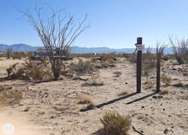 Property at 13950 S Cameron Rd, Yucca, AZ 86438