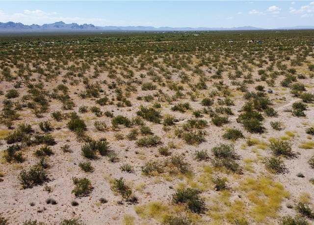Property at Lot 918 S Evens Trl, Golden Valley, AZ 86413