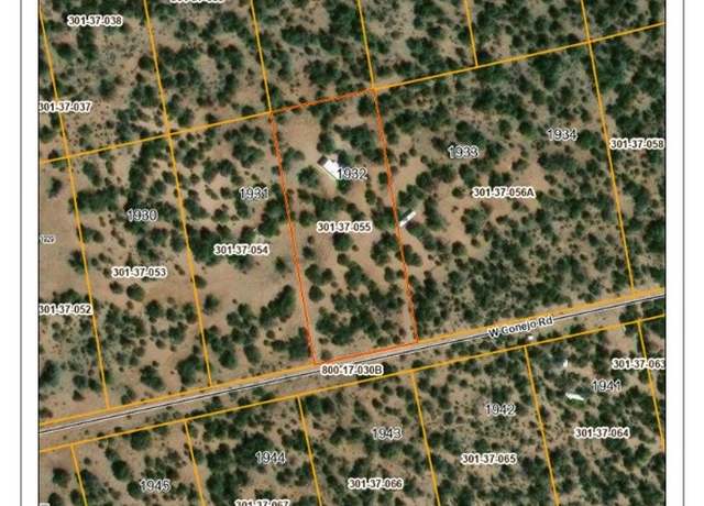 Property at 32220 W Conejo Rd, Seligman, AZ 86337