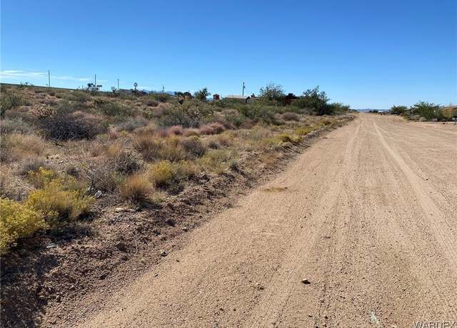 Property at 9394 N Bridlebit Ave, Kingman, AZ 86401