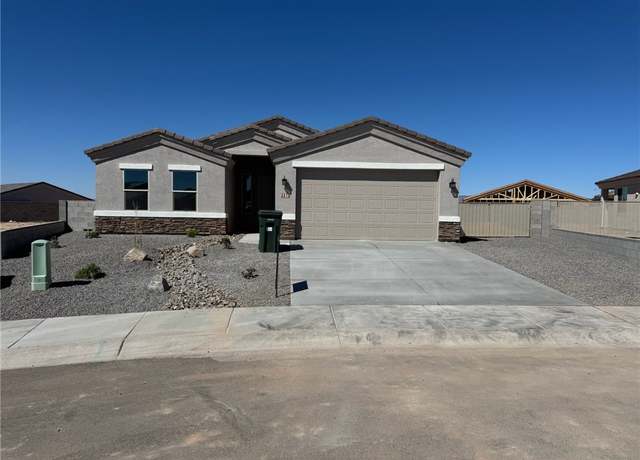 Property at 3318 Charleston Ct, Kingman, AZ 86401, 4 beds, 2 baths