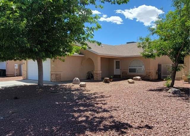 Property at 3295 N Eagle Rock Rd, Kingman, AZ 86401, 3 beds, 2 baths