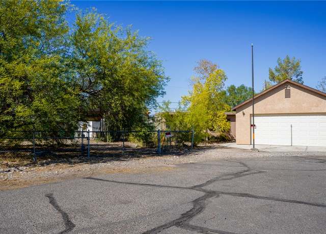 Property at 588 El Monte Cv, Bullhead City, AZ 86442, 3 beds, 2 baths
