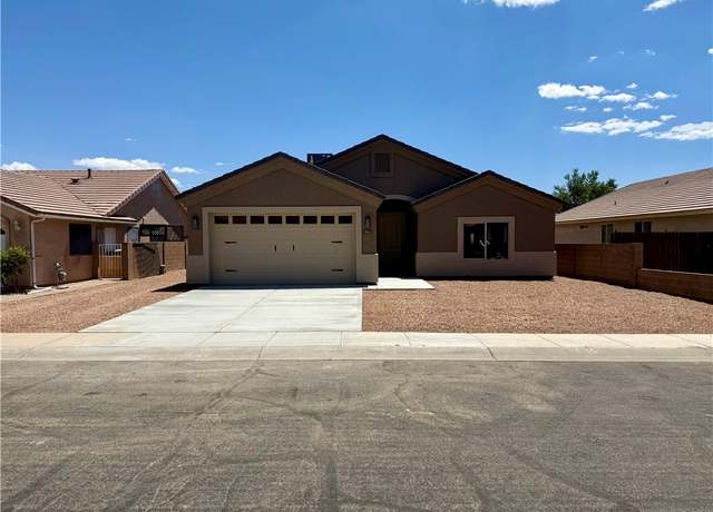 Property at 3944 Raymond Ave, Kingman, AZ 86409, 3 beds, 2 baths