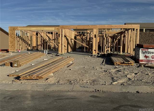 Property at 2655 Bear Mountain Loop Loop, Bullhead City, AZ 86442, 2 beds, 2 baths
